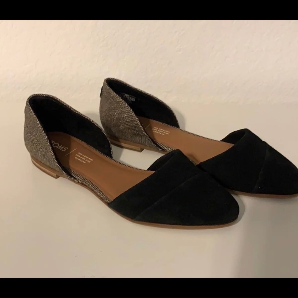 Women’s Tom’s flats